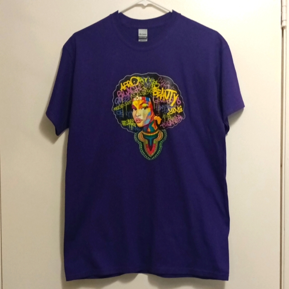 Gildan Medium Purple graphic T-shirt
